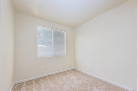 930 Summerbreeze Ct, Vacaville, CA 95687 photo 16