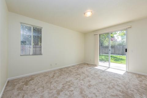 930 Summerbreeze Ct, Vacaville, CA 95687 photo 20