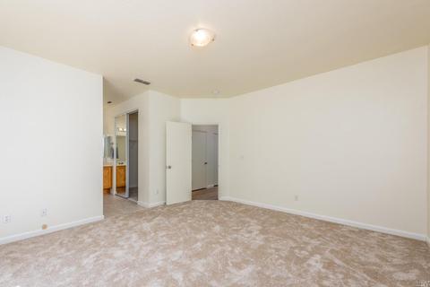 930 Summerbreeze Ct, Vacaville, CA 95687 photo 19