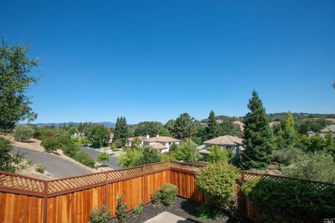 103 Quarry Dr, Napa, CA 94559 photo 2