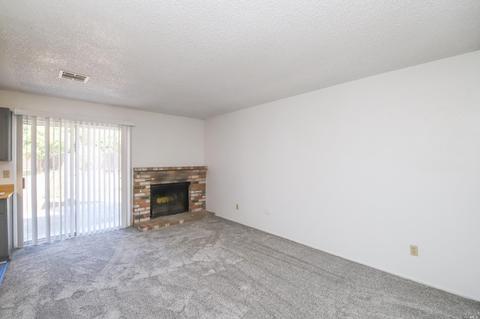 197 Diamond Ct, Fairfield, CA 94533 photo 11