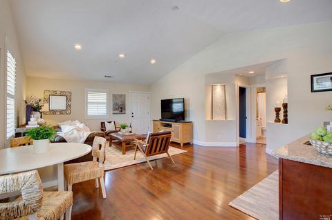2287 2nd St, Napa, CA 94559 photo 43