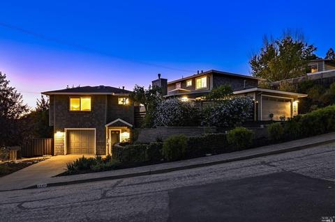 154 Granada Dr, Corte Madera, CA 94925 photo 2