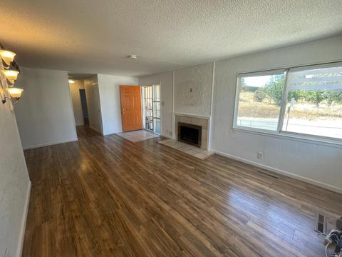 1421 Griffin Dr, Vallejo, CA 94589 photo 5