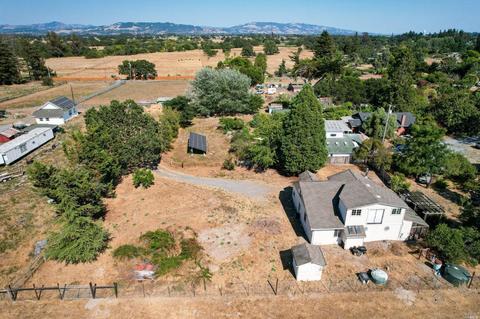 1886 Cooper Rd, Sebastopol, CA 95472 photo 2