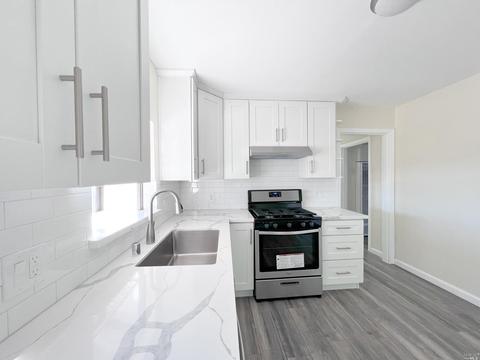 102 Navone St, Vallejo, CA 94591 photo 9