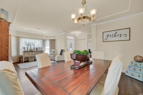 956 Granada Ln, Vacaville, CA 95688 photo 9