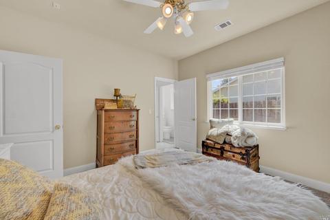 956 Granada Ln, Vacaville, CA 95688 photo 49