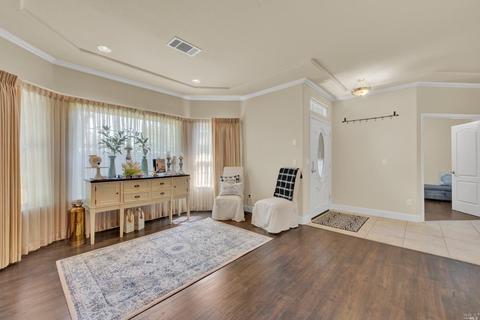 956 Granada Ln, Vacaville, CA 95688 photo 8