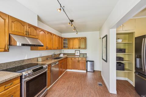 1255 Tuolumne St, Vallejo, CA 94590 photo 18