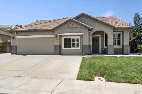 2220 Mariposa Dr, Dixon, CA 95620 photo 1