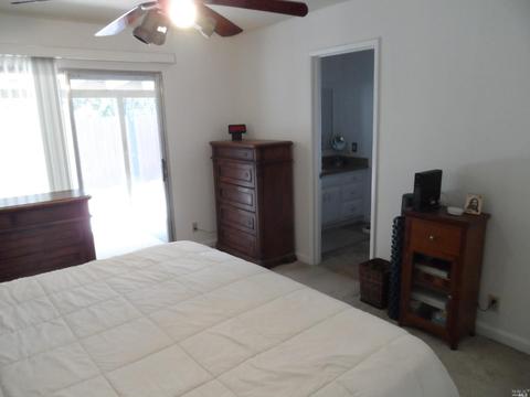 407 E Alaska Ave, Fairfield, CA 94533 photo 21