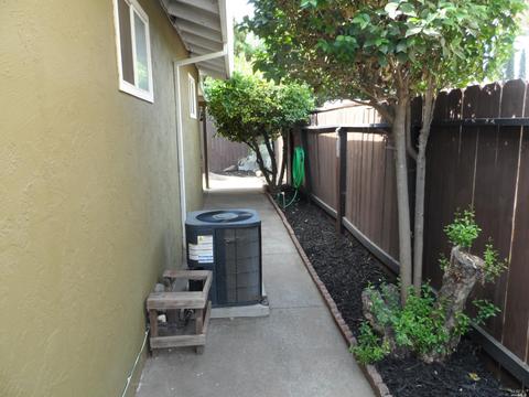 407 E Alaska Ave, Fairfield, CA 94533 photo 34