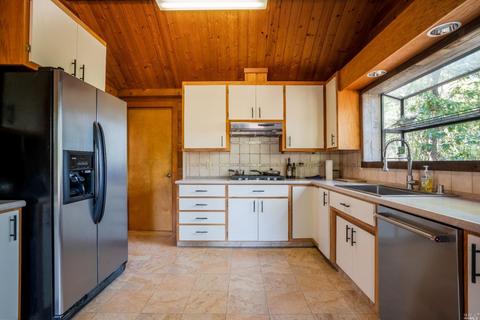 2015 Perch Pl, Willits, CA 95490 photo 9