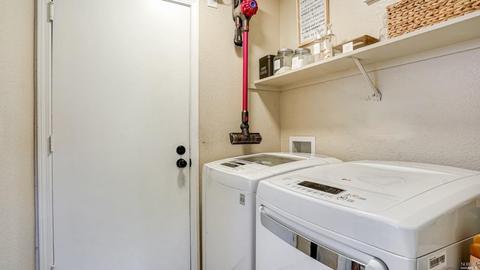 9435 Jessica Dr, Windsor, CA 95492 photo 23