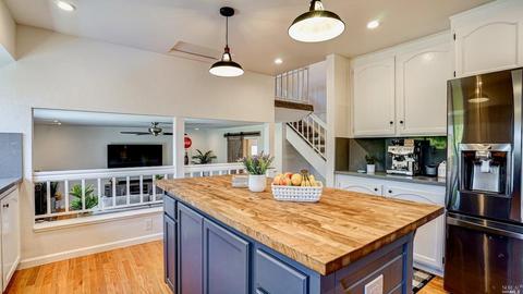 9435 Jessica Dr, Windsor, CA 95492 photo 17