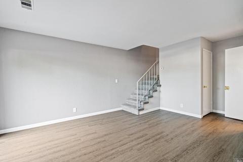 488 Corcoran Ave #2, Vallejo, CA 94589 photo 5