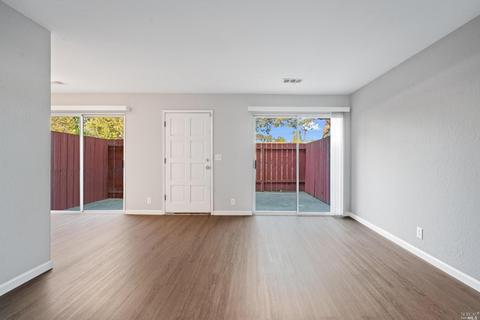 488 Corcoran Ave #2, Vallejo, CA 94589 photo 4
