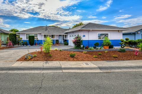 729 Tobin Dr, Vallejo, CA 94589 photo 2