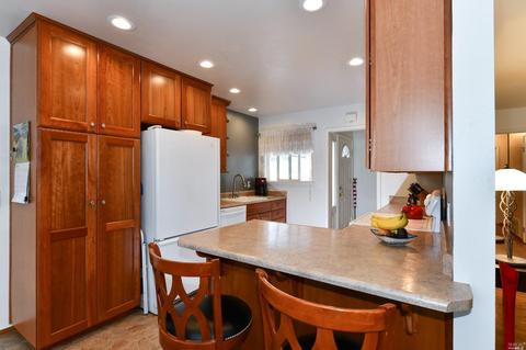 729 Tobin Dr, Vallejo, CA 94589 photo 6