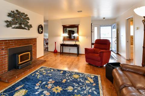 729 Tobin Dr, Vallejo, CA 94589 photo 11