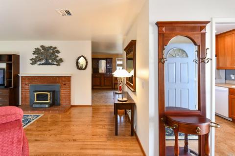 729 Tobin Dr, Vallejo, CA 94589 photo 5