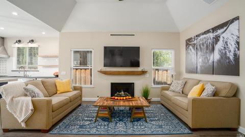 1847 Wright St, Santa Rosa, CA 95404 photo 4