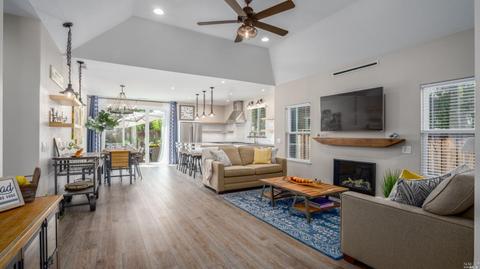 1847 Wright St, Santa Rosa, CA 95404 photo 3