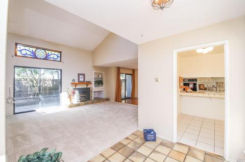 1340 Blackberry Ct, Dixon, CA 95620 photo 9