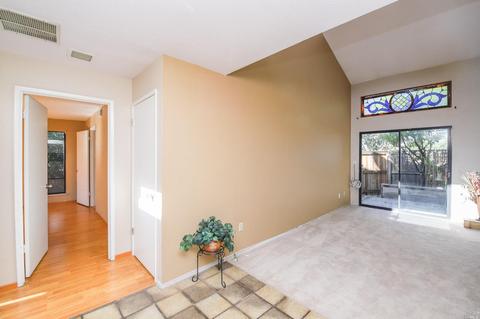 1340 Blackberry Ct, Dixon, CA 95620 photo 11