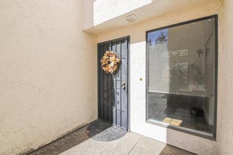 1340 Blackberry Ct, Dixon, CA 95620 photo 4