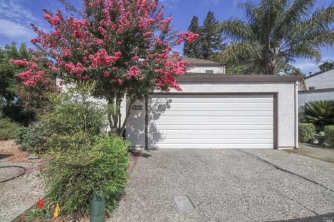 1340 Blackberry Ct, Dixon, CA 95620 photo 1