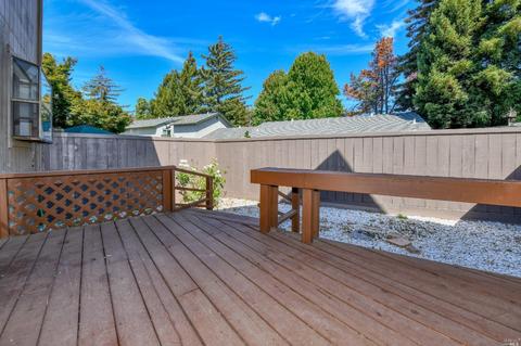 357 Freeway Dr, Napa, CA 94558 photo 17