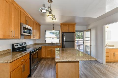 357 Freeway Dr, Napa, CA 94558 photo 6