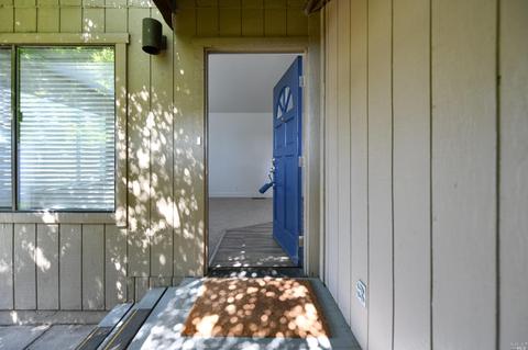 357 Freeway Dr, Napa, CA 94558 photo 3