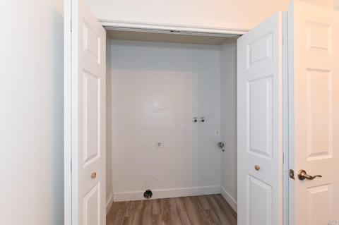 357 Freeway Dr, Napa, CA 94558 photo 9