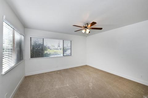 357 Freeway Dr, Napa, CA 94558 photo 11