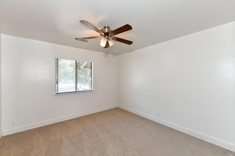 357 Freeway Dr, Napa, CA 94558 photo 15