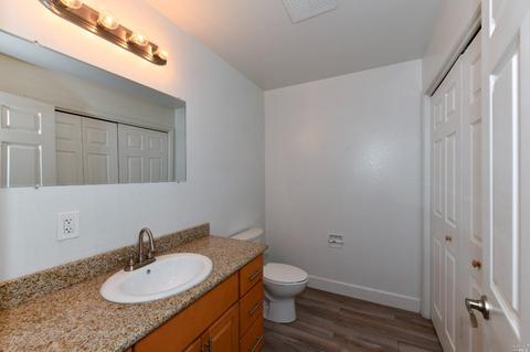 357 Freeway Dr, Napa, CA 94558 photo 8