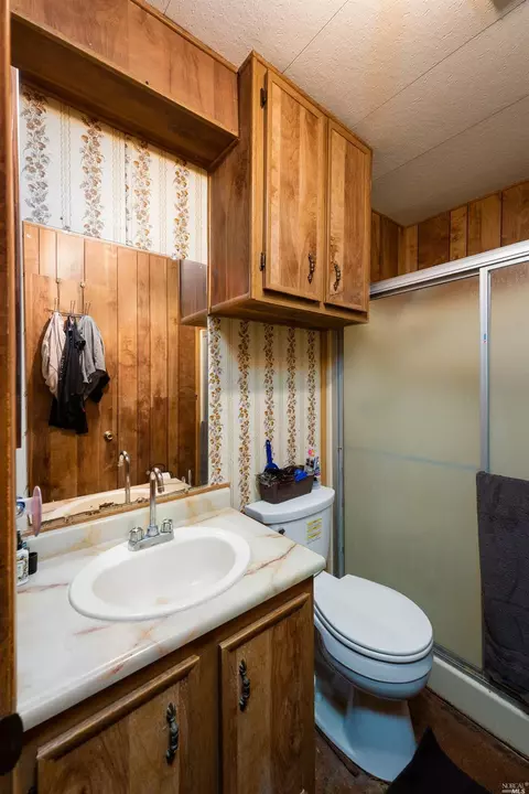 927 N Oak St, Ukiah, CA 95482 photo 8