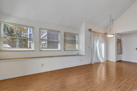 7 Cliff Walk Dr, Vallejo, CA 94591 photo 6