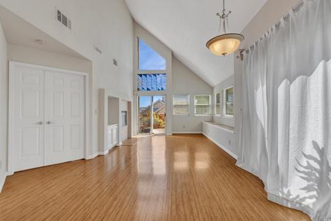 7 Cliff Walk Dr, Vallejo, CA 94591 photo 4