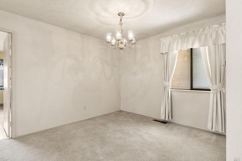 167 Prestwick Ct, Vallejo, CA 94591 photo 9