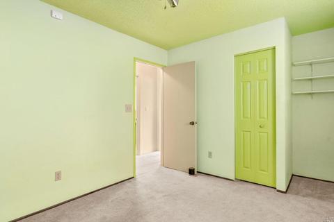 167 Prestwick Ct, Vallejo, CA 94591 photo 21