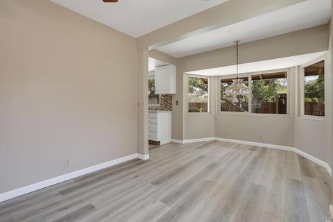 373 Timber Dr, Vacaville, CA 95688 photo 8