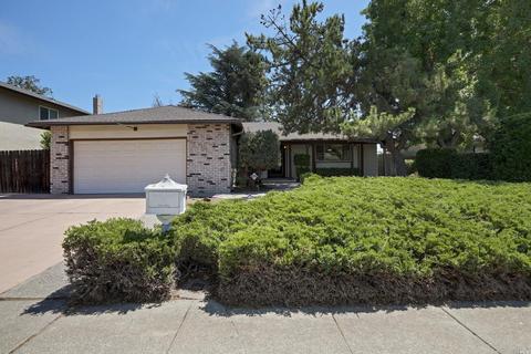 373 Timber Dr, Vacaville, CA 95688 photo 1