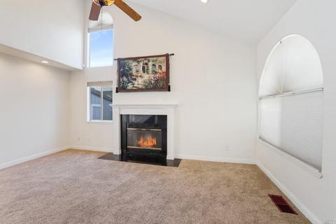 1037 Peppertree Dr, Fairfield, CA 94533 photo 9