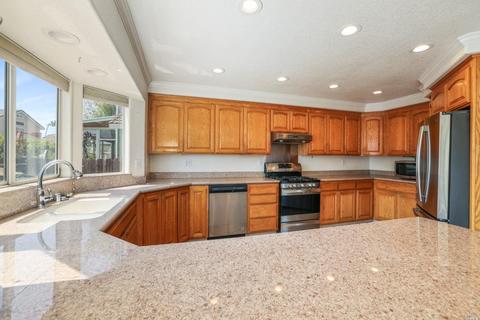 1037 Peppertree Dr, Fairfield, CA 94533 photo 12