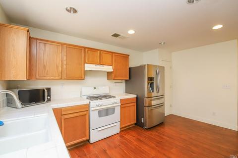 3031 Roadrunner Dr, Fairfield, CA 94533 photo 16