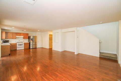 3031 Roadrunner Dr, Fairfield, CA 94533 photo 10